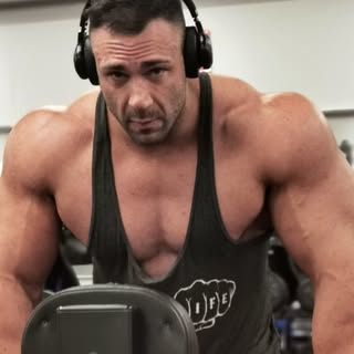 noeldeyzel_bodybuilder